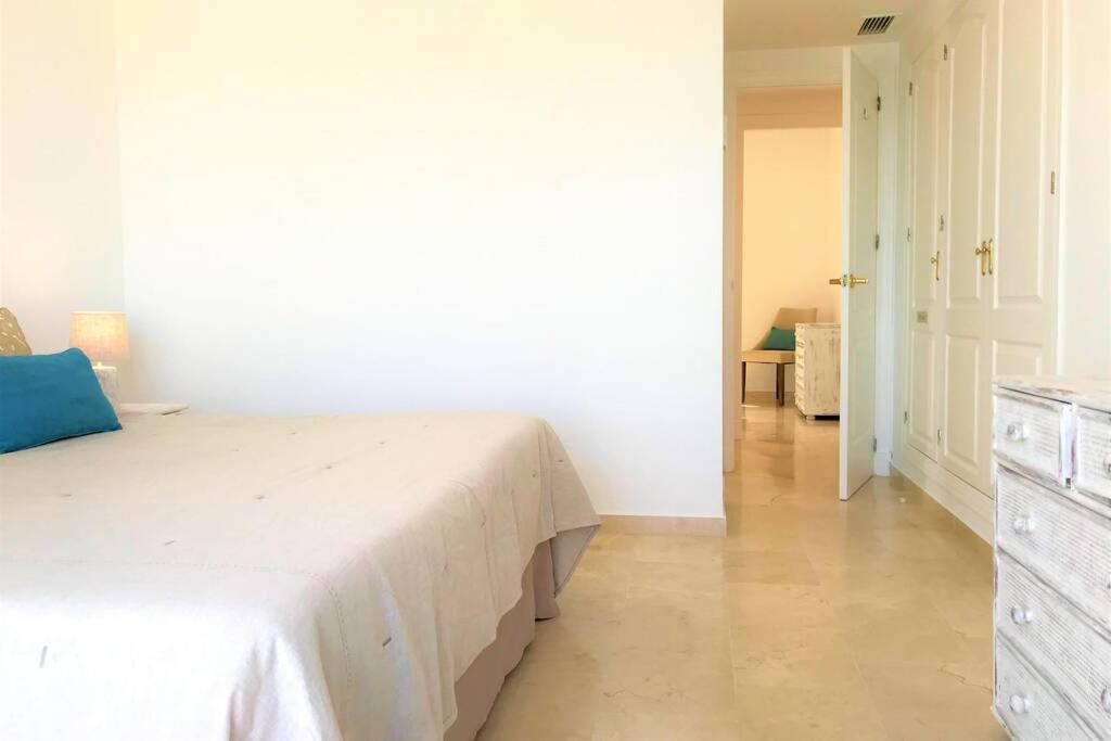 Penthouse Bermuda Beach 2 Estepona Exterior foto