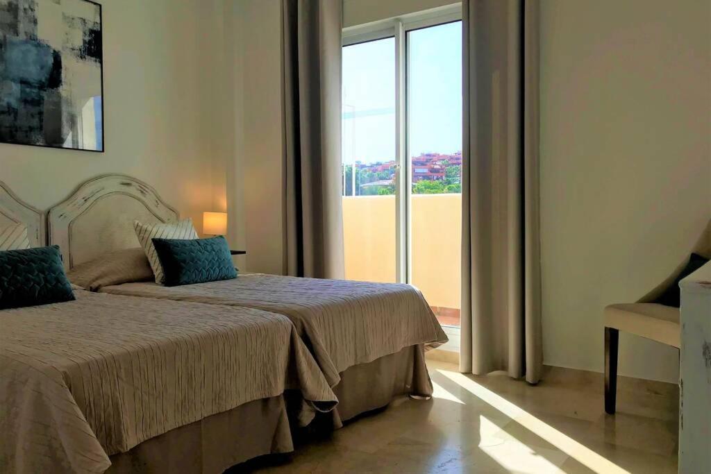Penthouse Bermuda Beach 2 Estepona Exterior foto